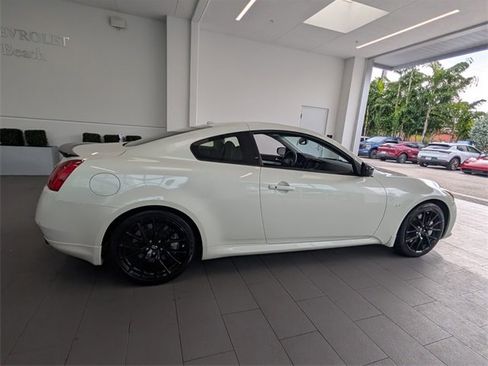 Used 2015 INFINITI Q60 Sport Limited image 13