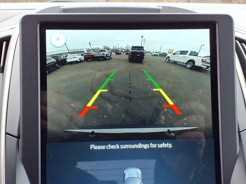 Certified 2022 Ford Edge SEL w/ Convenience Package image 8