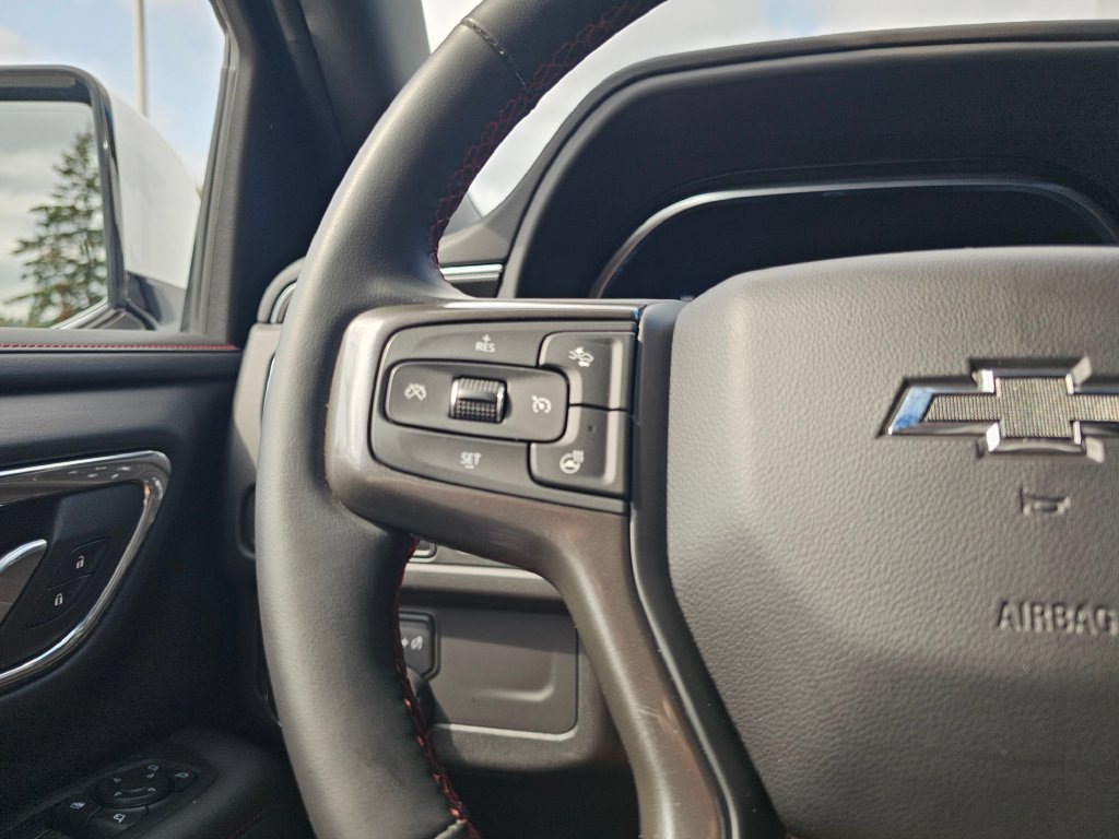 Used 2023 Chevrolet Tahoe RST w/ Luxury Package AWD/4WD image 33