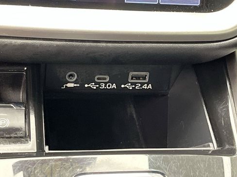 Used 2023 Subaru Outback Premium w/ Popular Package #1 AWD/4WD image 21