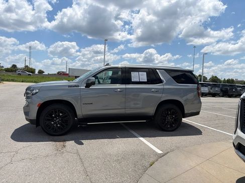 Used 2024 Chevrolet Tahoe High Country AWD/4WD image 6