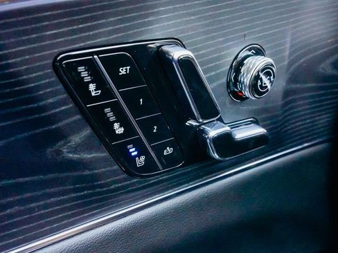 Certified 2024 Cadillac Lyriq Sport RWD image 16