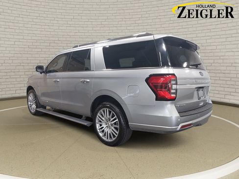 Used 2023 Ford Expedition Max Platinum AWD/4WD image 7