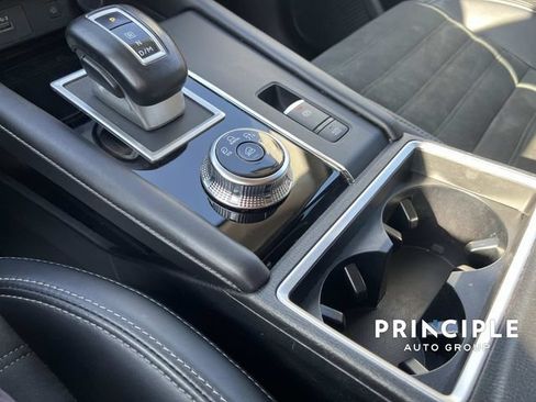 Used 2024 Mitsubishi Outlander SE FWD image 27