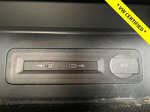 Used 2023 Volkswagen Atlas Cross Sport SE AWD/4WD image 19