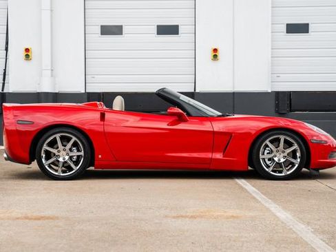 Used 2006 Chevrolet Corvette Convertible image 35