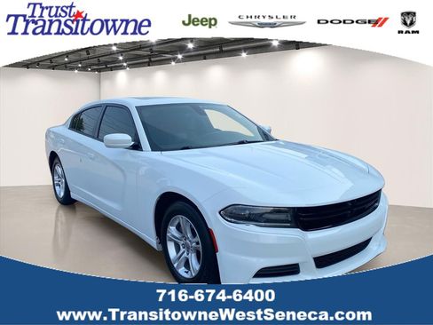Used 2020 Dodge Charger SXT w/ Leather Interior Group RWD image 1