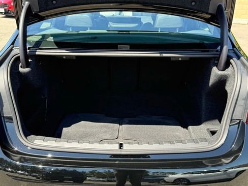 Certified 2024 BMW 330i Sedan w/ Convenience Package RWD image 16