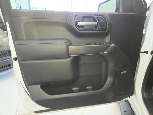 Used 2022 GMC Sierra 1500 AT4 w/ AT4 Premium Package AWD/4WD image 16