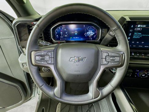 Certified 2026 Chevrolet Silverado 2500 ZR2 w/ LPO, Dark Essentials Package AWD/4WD image 9