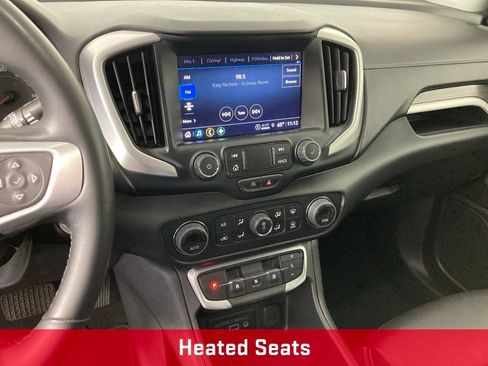 Used 2024 GMC Terrain SLT AWD/4WD image 2