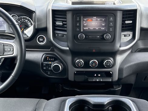 Used 2022 RAM 1500 Big Horn AWD/4WD image 27