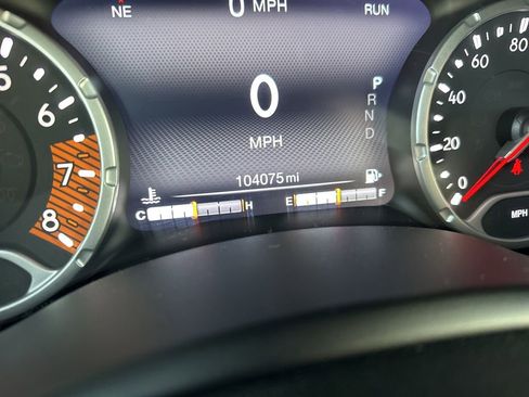 Used 2019 Jeep Renegade Trailhawk image 26