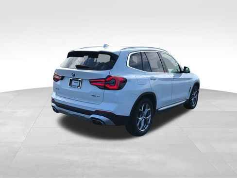 Used 2023 BMW X3 xDrive30i AWD/4WD image 3