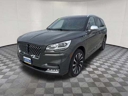 Used 2020 Lincoln Aviator Black Label Grand Touring w/ Class IV Trailer Tow Package AWD/4WD image 11