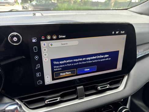 Used 2025 Chevrolet Equinox LT FWD image 20