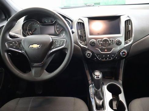 Used 2017 Chevrolet Cruze LT w/ Sun And Sound Package image 14