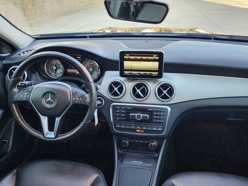 Used 2015 Mercedes-Benz GLA 250 4MATIC image 34