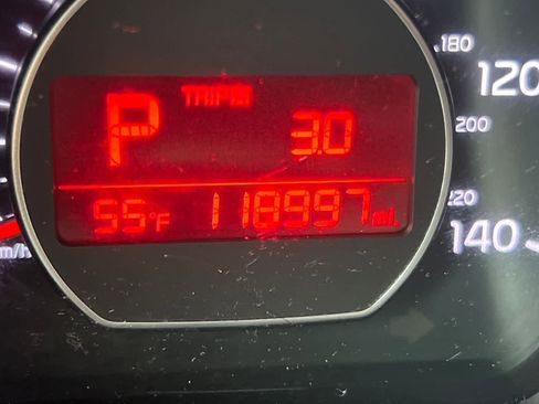 Used 2018 Kia Soul + FWD image 27