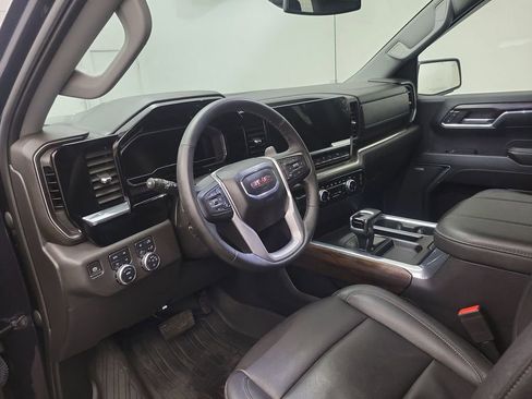 Used 2024 GMC Sierra 1500 SLT w/ SLT Premium Plus Package image 4