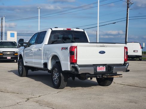 Used 2024 Ford F250 Lariat w/ FX4 Off-Road Package AWD/4WD image 7