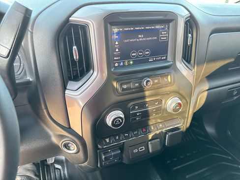 Used 2024 GMC Sierra 3500 Pro AWD/4WD image 16