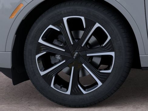 New 2026 Lincoln Nautilus Reserve AWD/4WD image 19