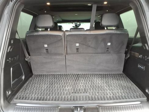 Used 2022 Jeep Wagoneer Series III w/ Premium Group I image 6