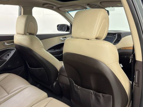 Used 2014 Hyundai Santa Fe w/ Technology Package 05 image 35