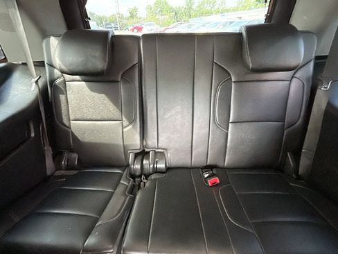 Used 2018 Chevrolet Tahoe LT AWD/4WD image 9