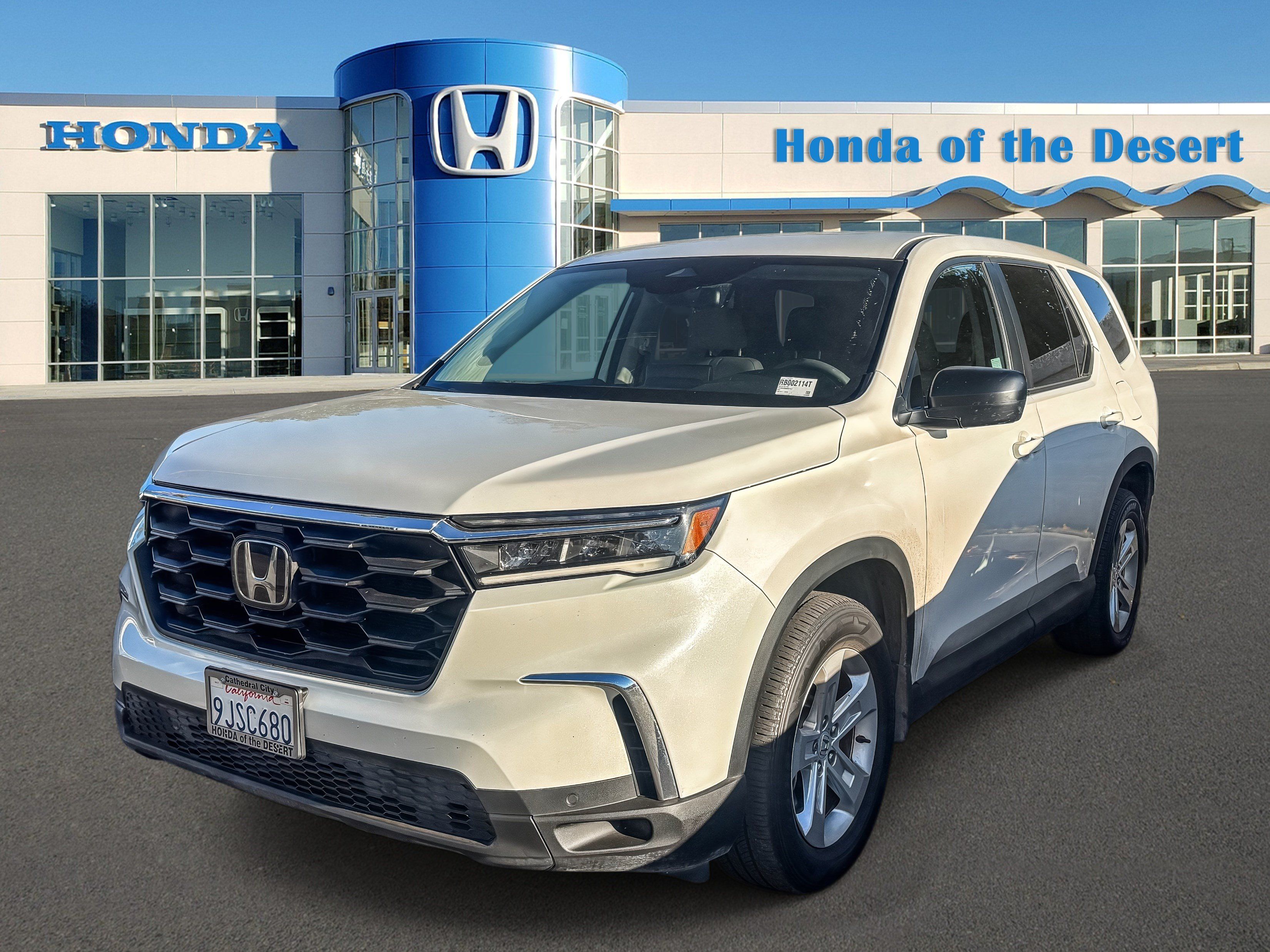 Certified 2024 Honda Pilot LX image 3
