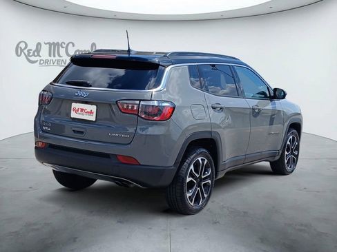 Used 2022 Jeep Compass Limited AWD/4WD image 5