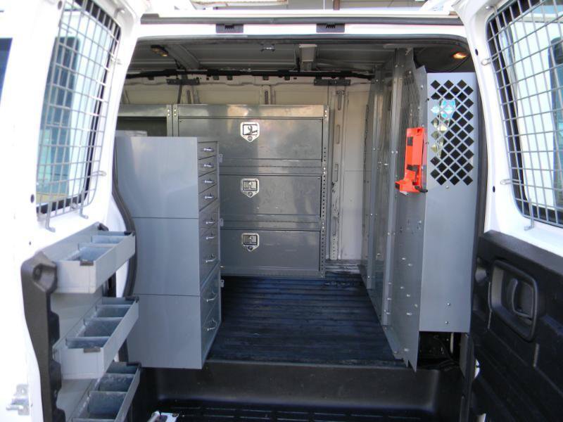 Used 2015 GMC Savana 3500 RWD image 17