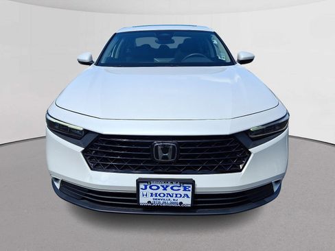 Certified 2023 Honda Accord EX image 3