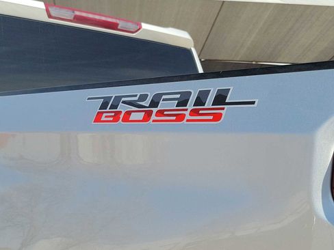 Used 2022 Chevrolet Silverado 1500 Custom Trail Boss w/ LPO, Dark Essentials Package image 3