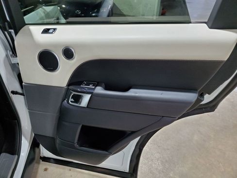 Used 2018 Land Rover Range Rover Sport HSE Dynamic AWD/4WD image 22