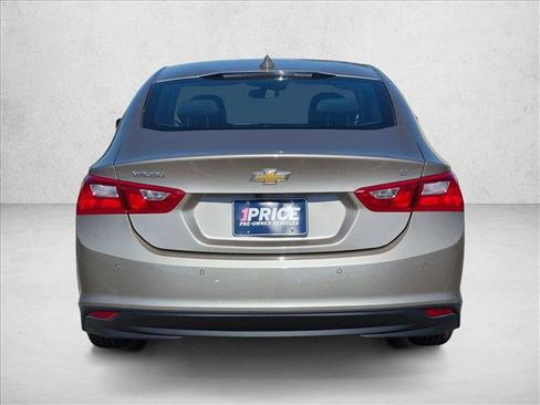 Used 2024 Chevrolet Malibu LT FWD image 5