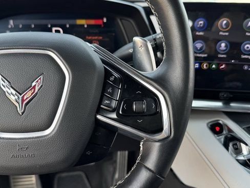 Used 2022 Chevrolet Corvette Stingray Preferred Conv w/ Z51 Performance Package RWD image 17