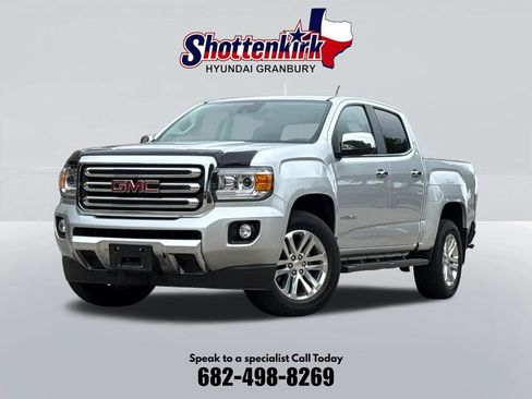 Used 2015 GMC Canyon SLT RWD image 1