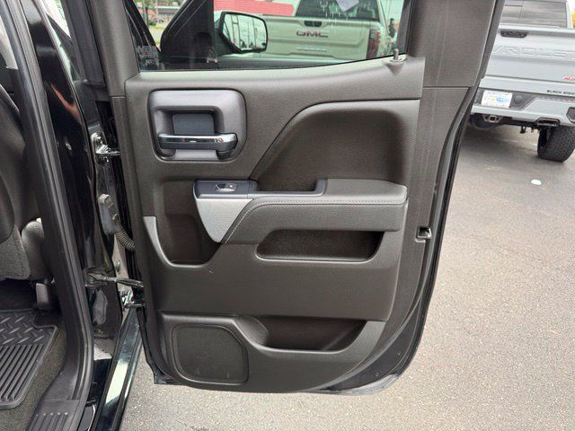 Used 2015 Chevrolet Silverado 1500 LTZ Z71 w/ LTZ Plus Package AWD/4WD image 12