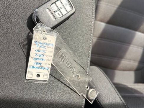 Used 2021 Honda CR-V EX image 41