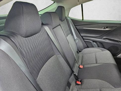 Used 2025 Toyota Camry LE w/ Convenience Package FWD image 23