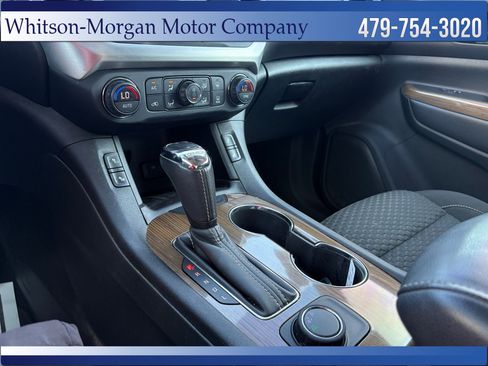 Used 2019 GMC Acadia SLE FWD image 31