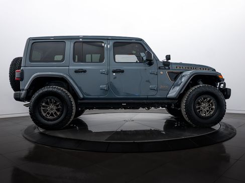 Used 2024 Jeep Wrangler Unlimited Rubicon 392 image 8