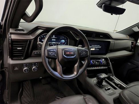 Used 2023 GMC Sierra 1500 AT4 w/ Technology Package image 17