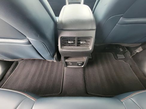 Used 2022 Ford Edge SEL w/ Sport Appearance Package image 27