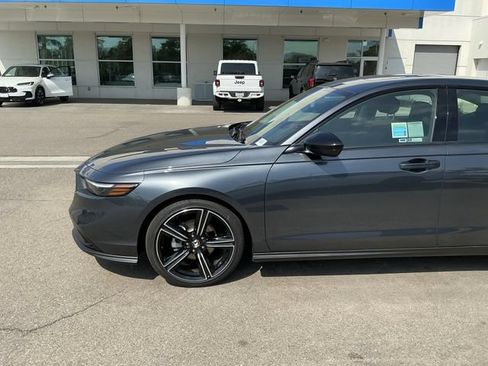 New 2026 Honda Accord SE image 2