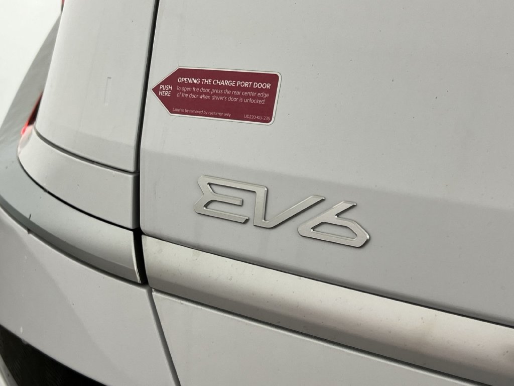 Used 2025 Kia EV6 Wind AWD/4WD image 28