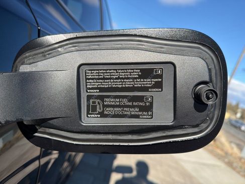 New 2026 Volvo XC60 B5 Core image 12