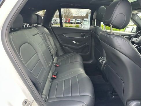 Used 2022 Mercedes-Benz GLC 300 4MATIC image 23